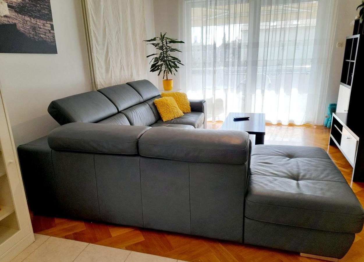 Apartment Ema Zára Kültér fotó
