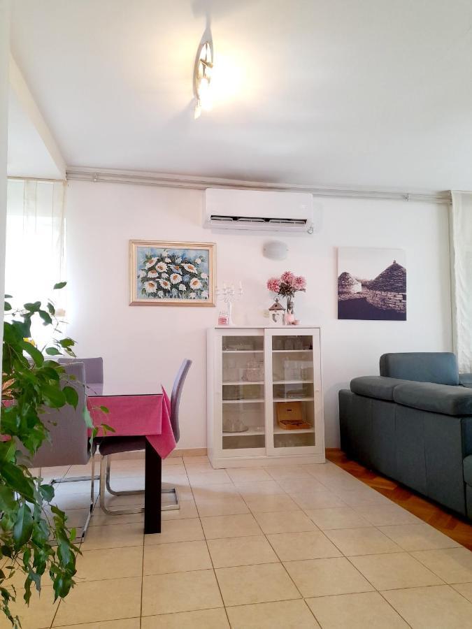 Apartment Ema Zára Kültér fotó