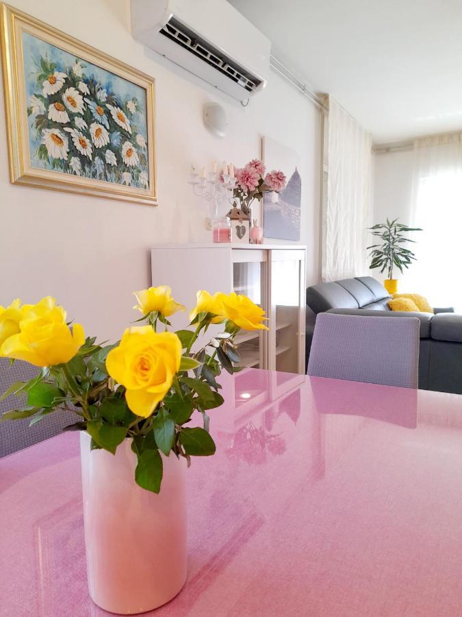 Apartment Ema Zára Kültér fotó