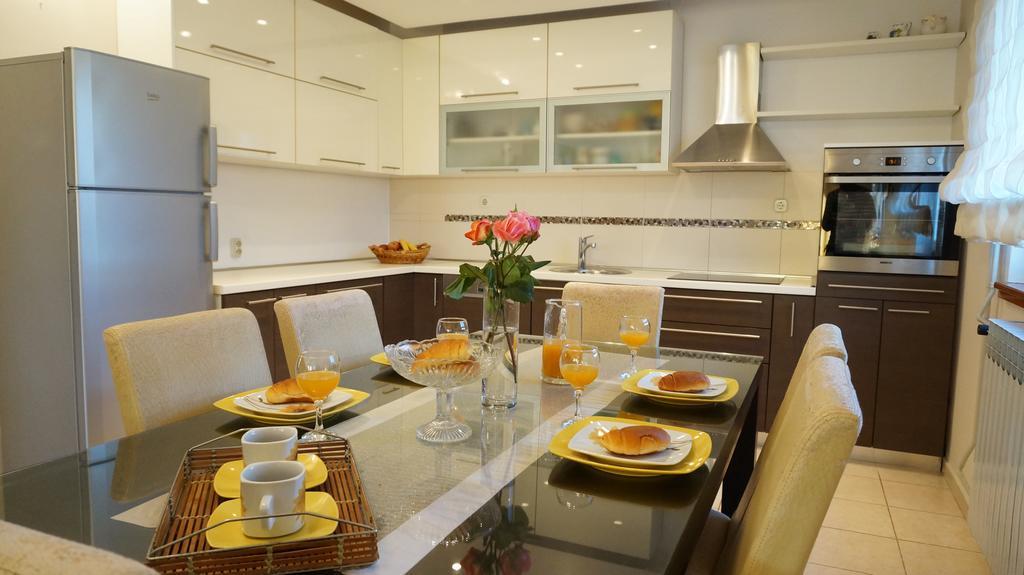 Apartment Ema Zára Kültér fotó