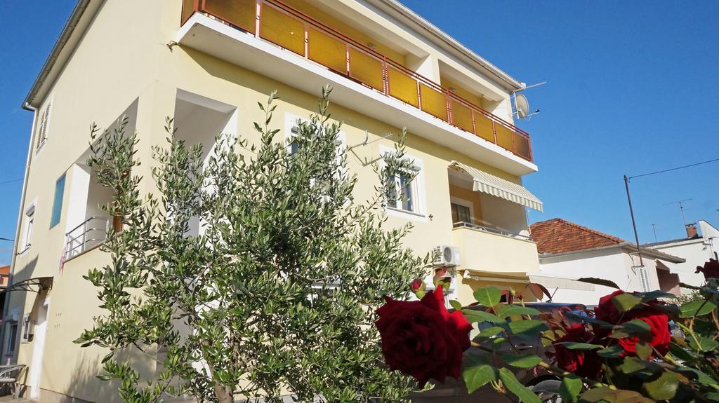 Apartment Ema Zára Kültér fotó